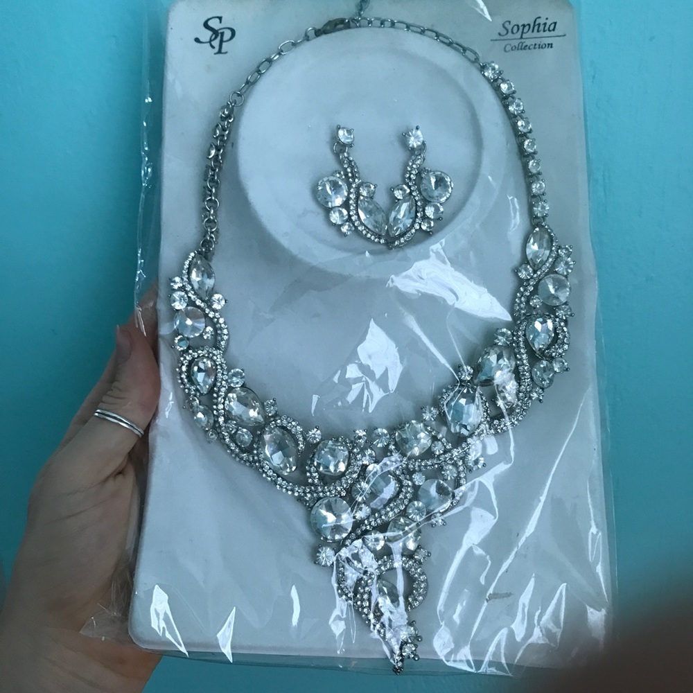 Diamond necklace and earrings costume jewelry